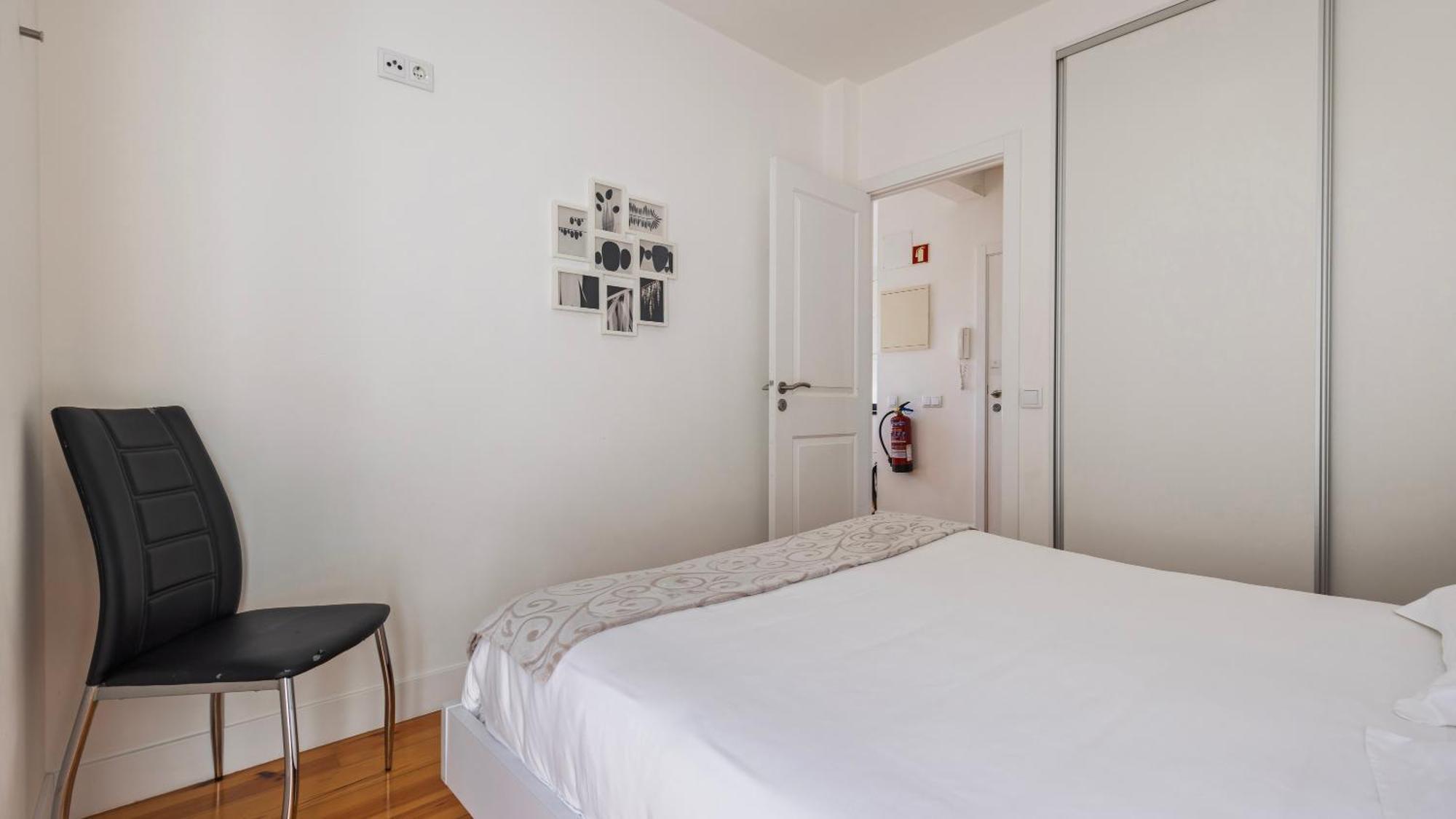 Comfort & Bright Apartment By Lovelystay Lisboa Exteriör bild