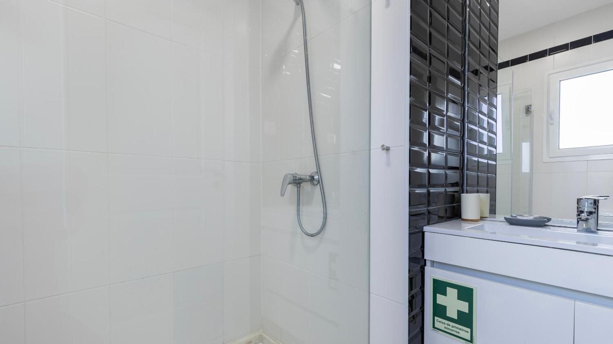 Comfort & Bright Apartment By Lovelystay Lisboa Exteriör bild